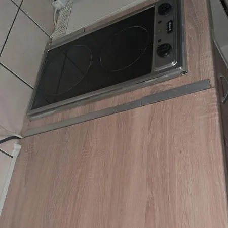 Ivaneza Apartament *